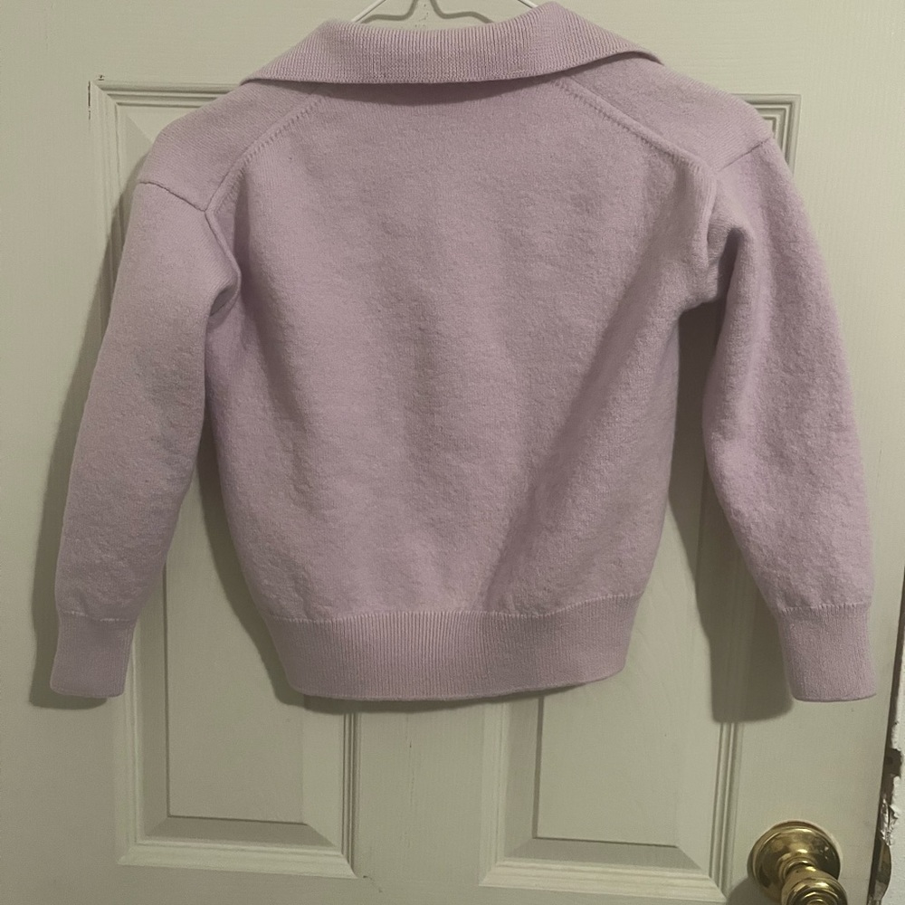 Aritzia.Wilfred Lilac V-Neck Sweater - Picture 2 of 3